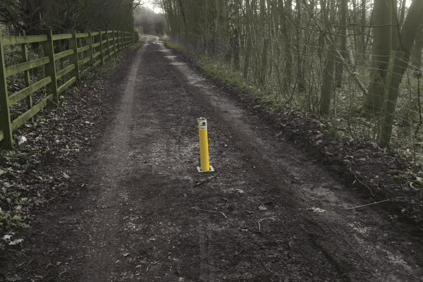 BW10 - Bollard installation